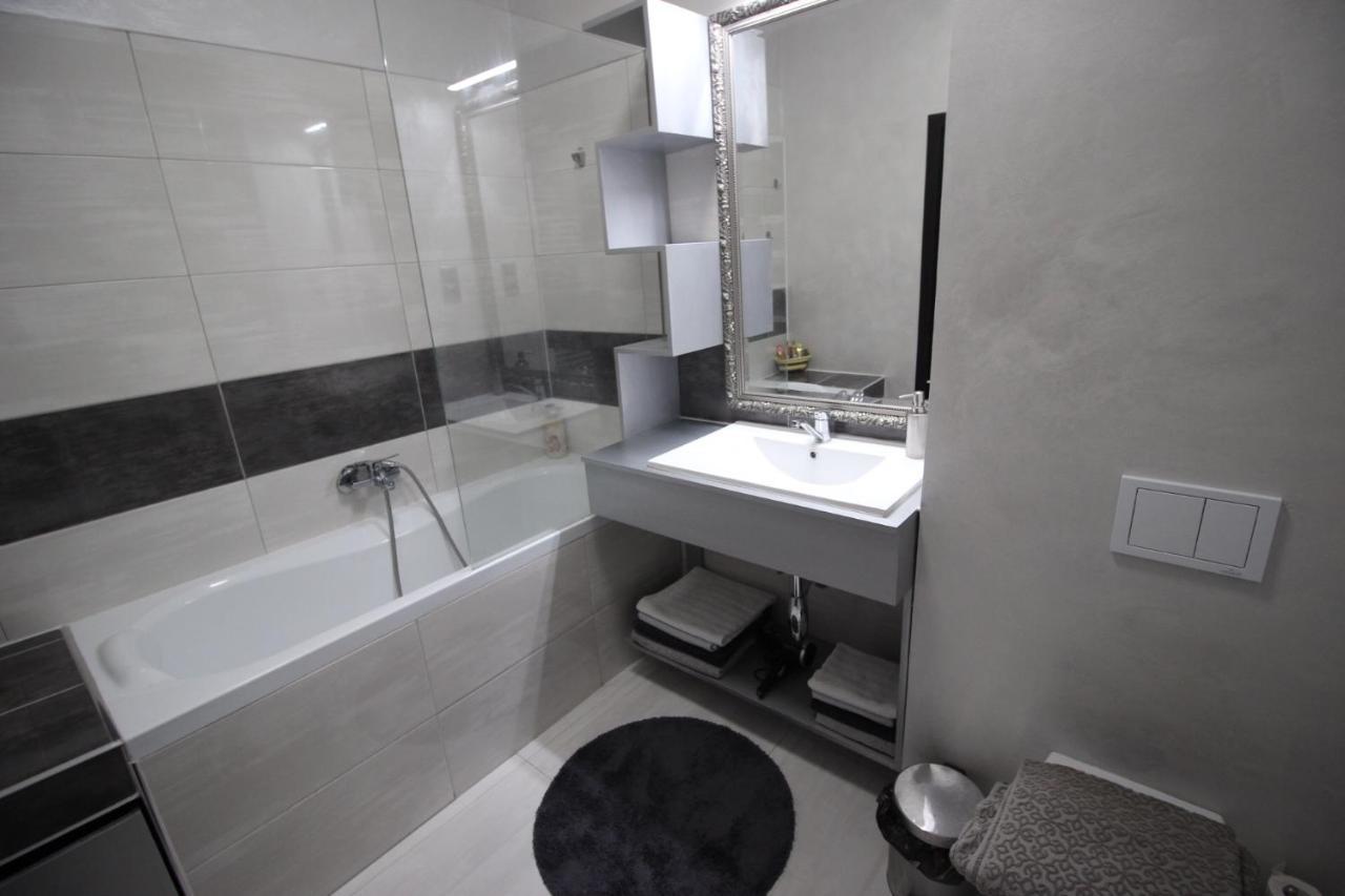 Apartament Diana Târgu-Mureş Zewnętrze zdjęcie